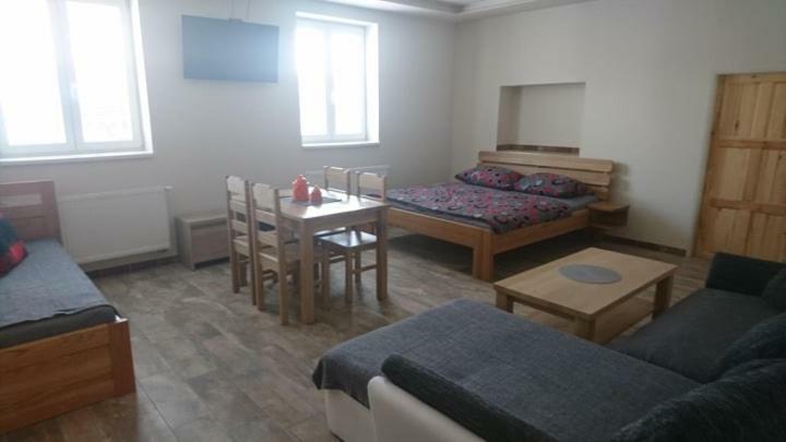 Business Apartman Жамберк Экстерьер фото